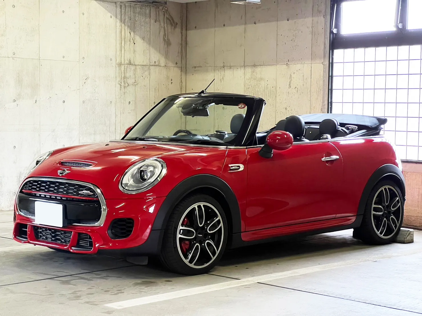 MINI JCW CONVERTIBLE