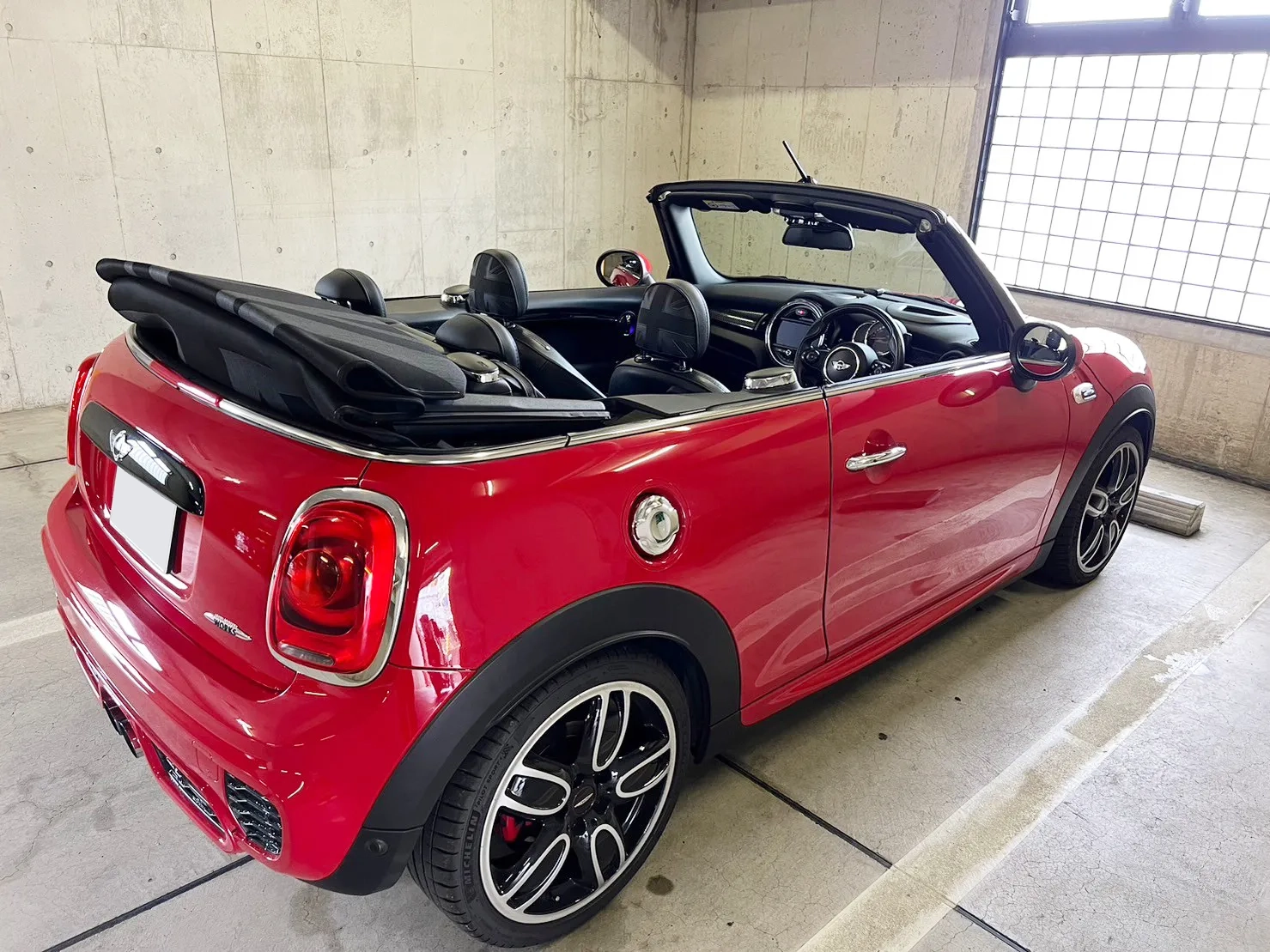 MINI JCW CONVERTIBLE