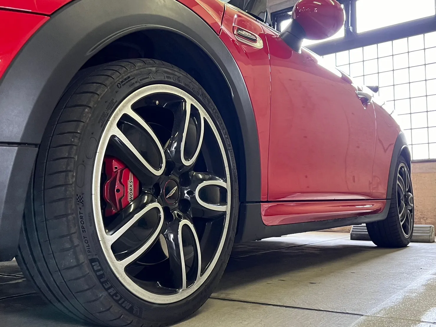 MINI JCW CONVERTIBLE
